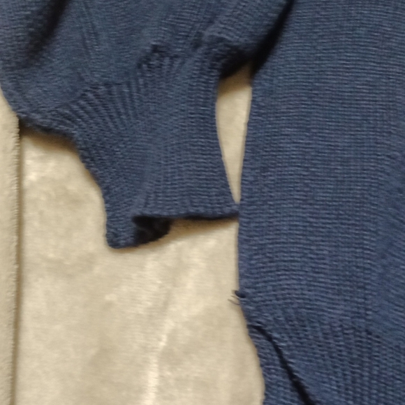 Francesca’s Harper Heritage Navy Blue Turtleneck - Picture 9 of 11